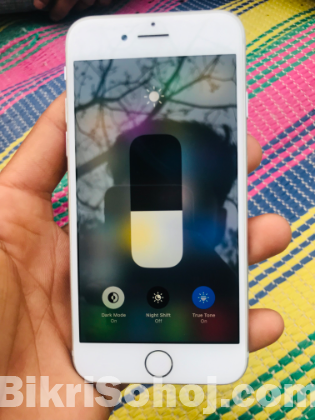 Apple 8